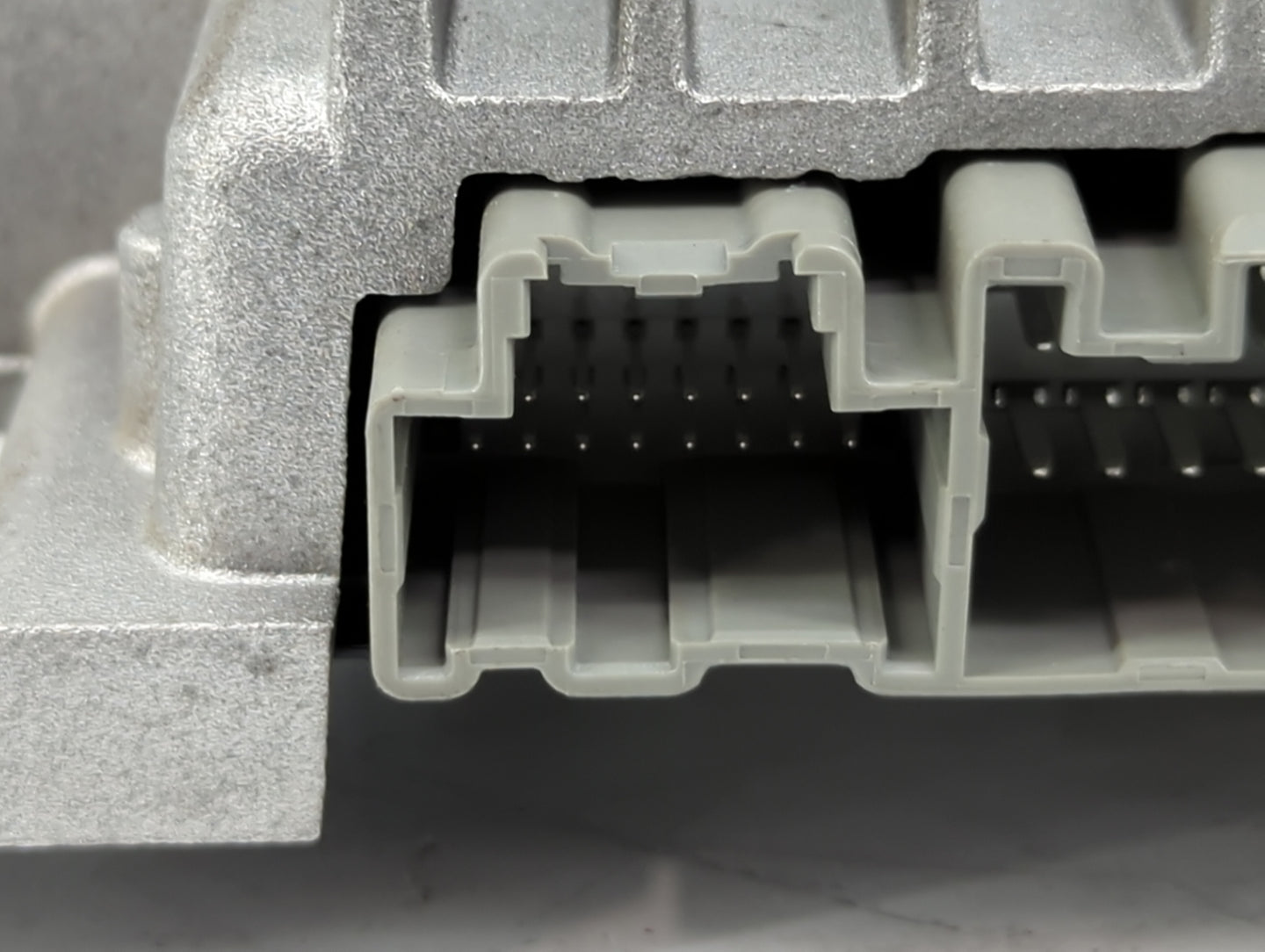 2010-2017 Buick Enclave Radio Speaker Amplifier 25994309|15297171 - Oemusedautoparts1.com