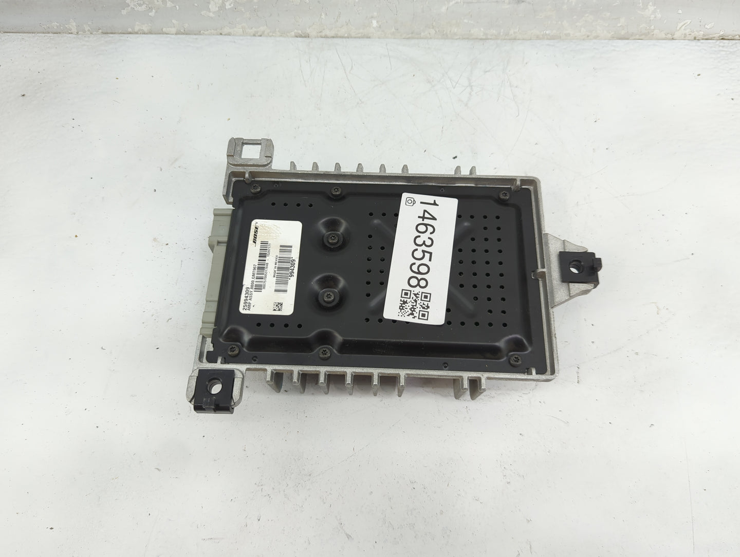 2010-2017 Buick Enclave Radio Speaker Amplifier 25994309|15297171 - Oemusedautoparts1.com