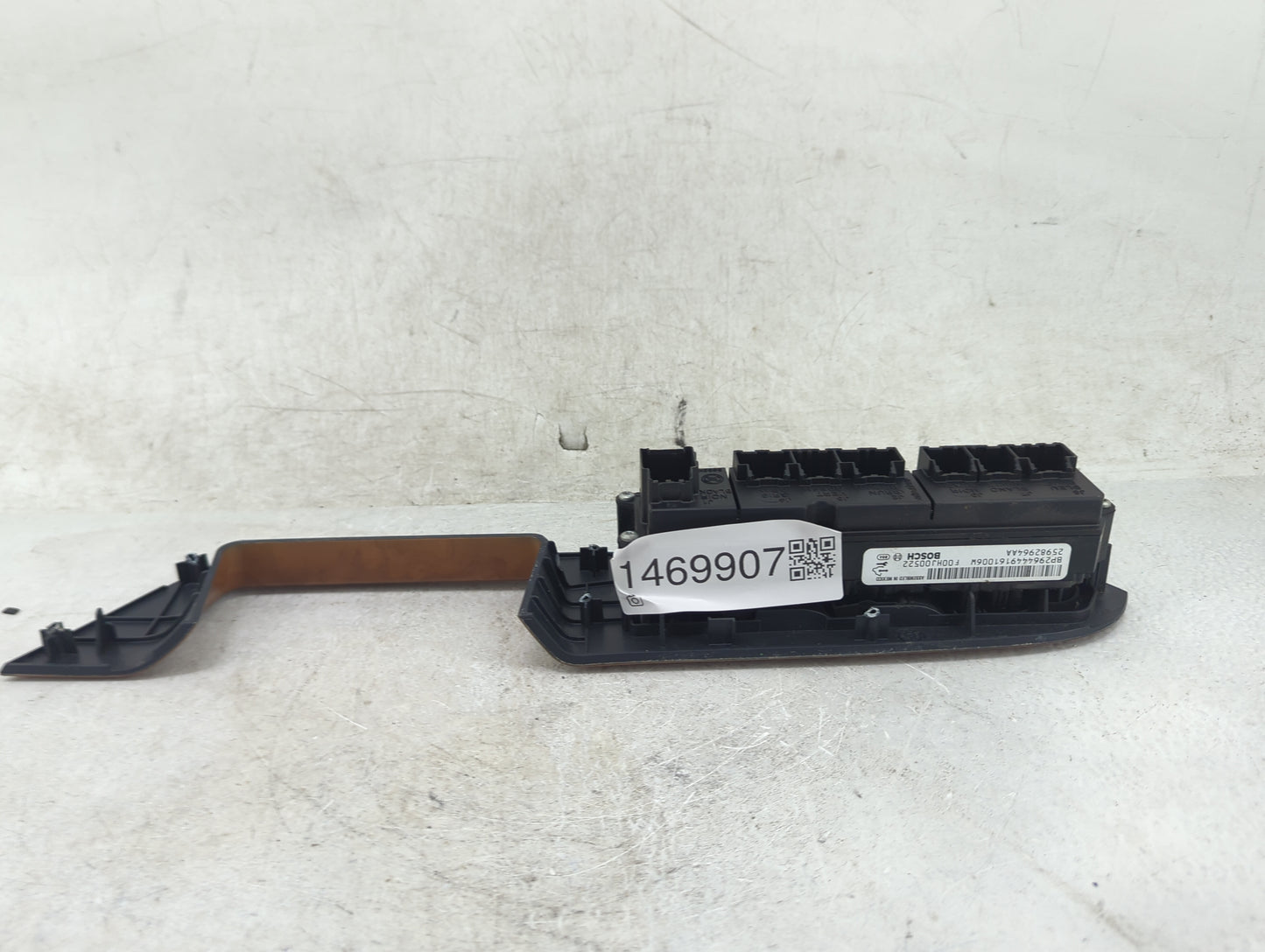 2010-2017 Buick Enclave Master Power Window Switch Replacement Driver Side Left P/N:BP296444916100G6 F00HJ00522 Fits OEM Use