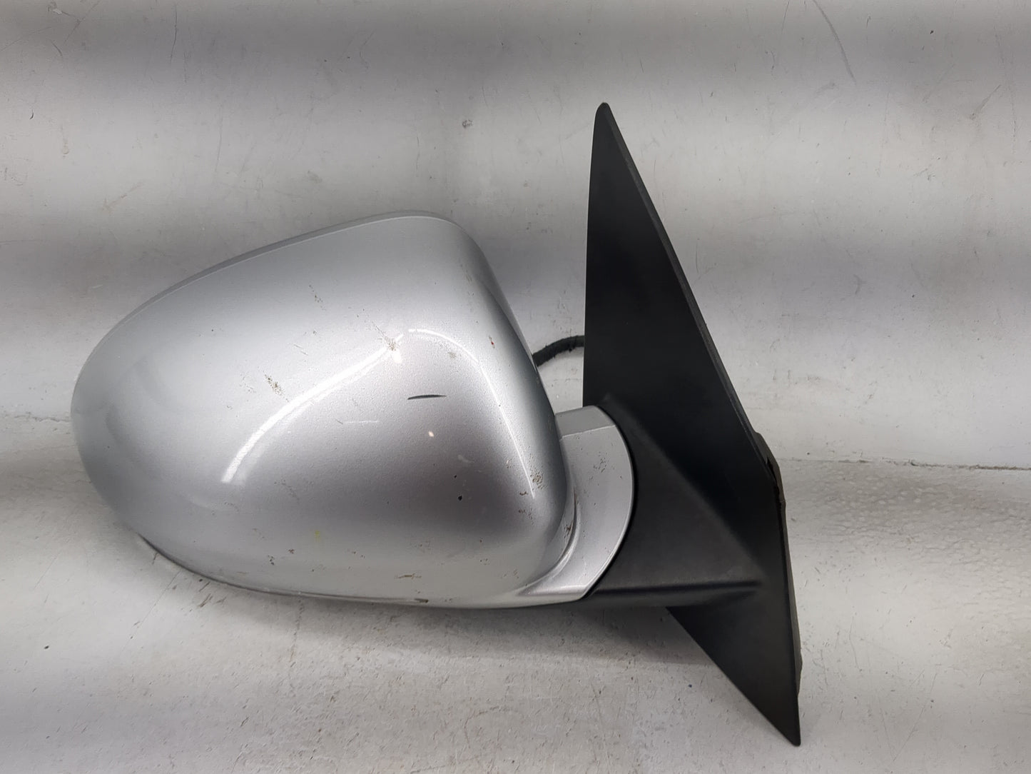 2008-2012 Buick Enclave Passenger Side View Mirror - Right Door Mirror OEM Used - Oemusedautoparts1.com