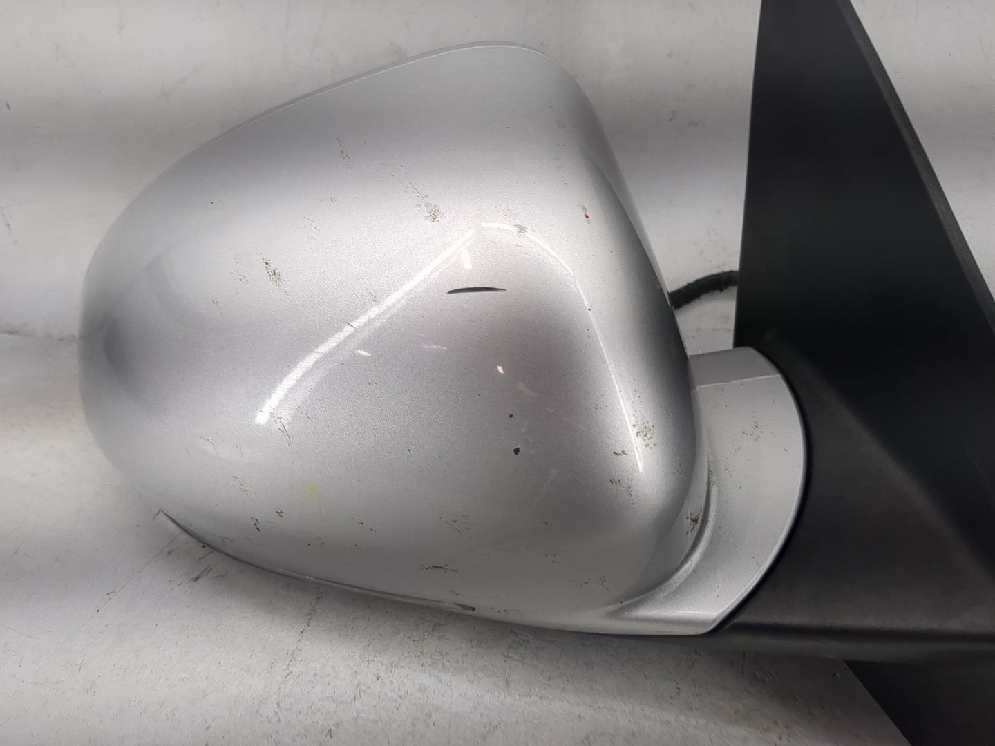 2008-2012 Buick Enclave Passenger Side View Mirror - Right Door Mirror OEM Used - Oemusedautoparts1.com