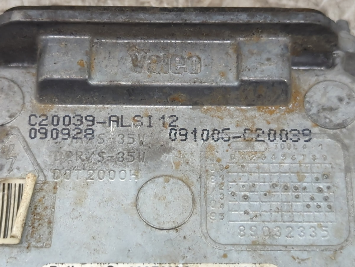 2008-2012 Buick Enclave Headlight Ballast Head Light 1502193 - Oemusedautoparts1.com