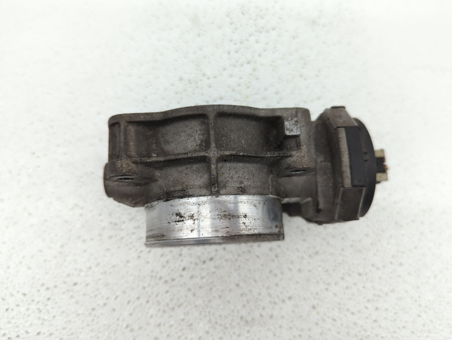 2008-2011 Buick Enclave Throttle Body P/N:995AA Fits Fits 2007 2008 2009 2010 2011 OEM Used Auto Parts - Oemusedautoparts1.c