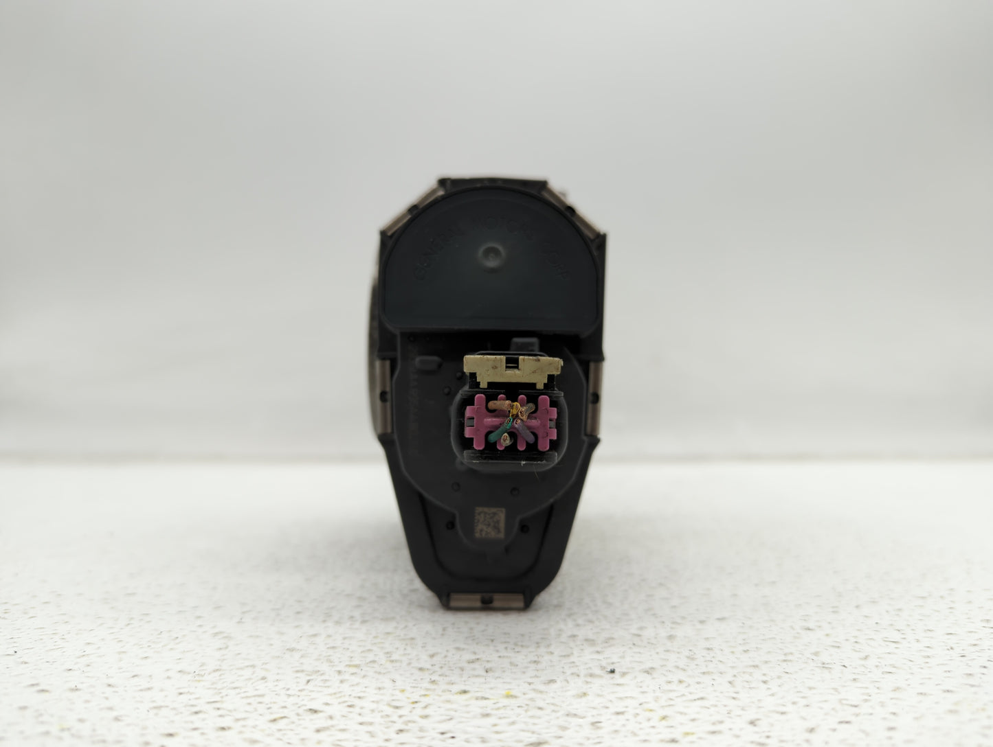 2008-2011 Buick Enclave Throttle Body P/N:995AA Fits Fits 2007 2008 2009 2010 2011 OEM Used Auto Parts - Oemusedautoparts1.c