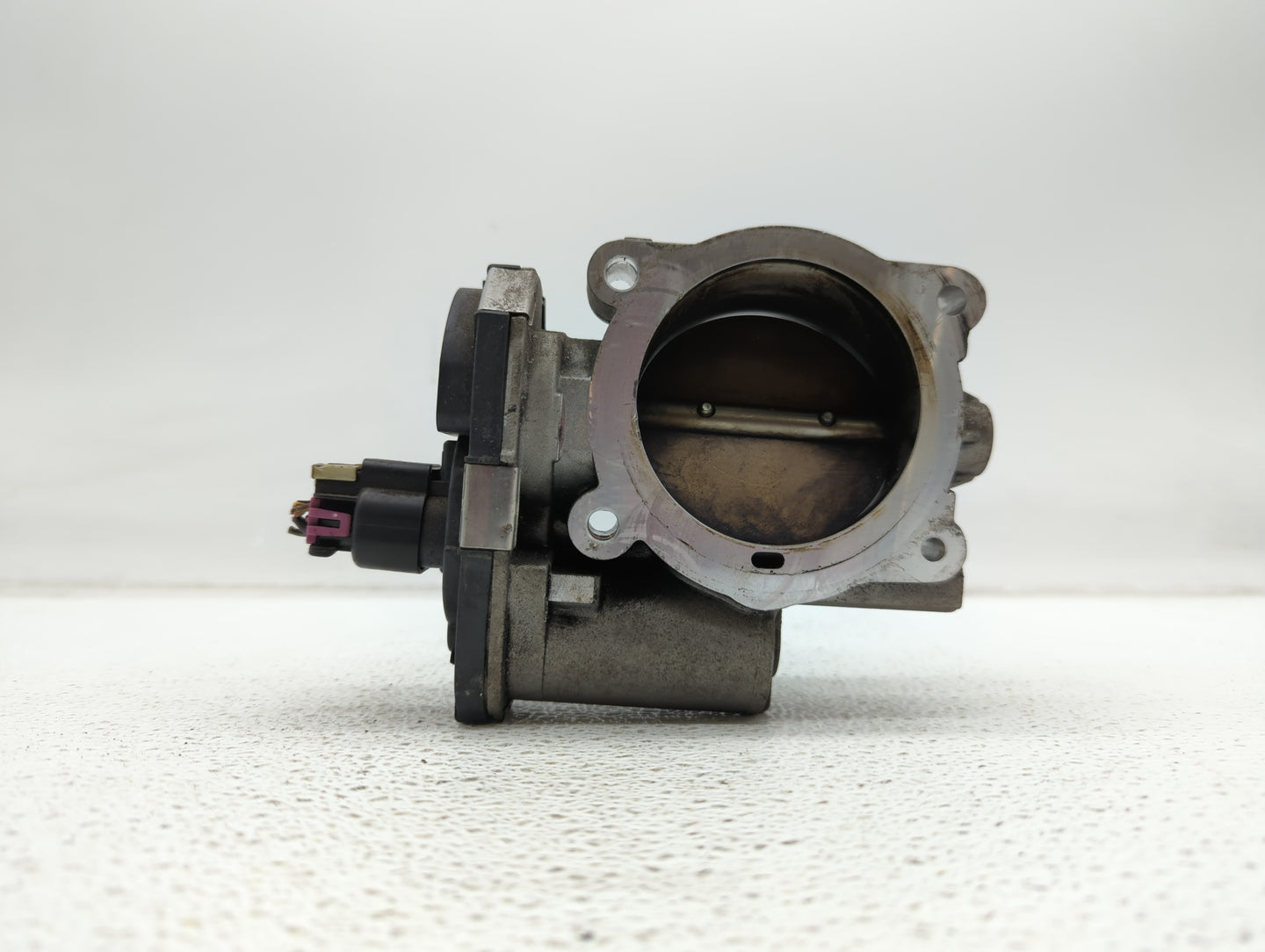 2008-2011 Buick Enclave Throttle Body P/N:995AA Fits Fits 2007 2008 2009 2010 2011 OEM Used Auto Parts - Oemusedautoparts1.c