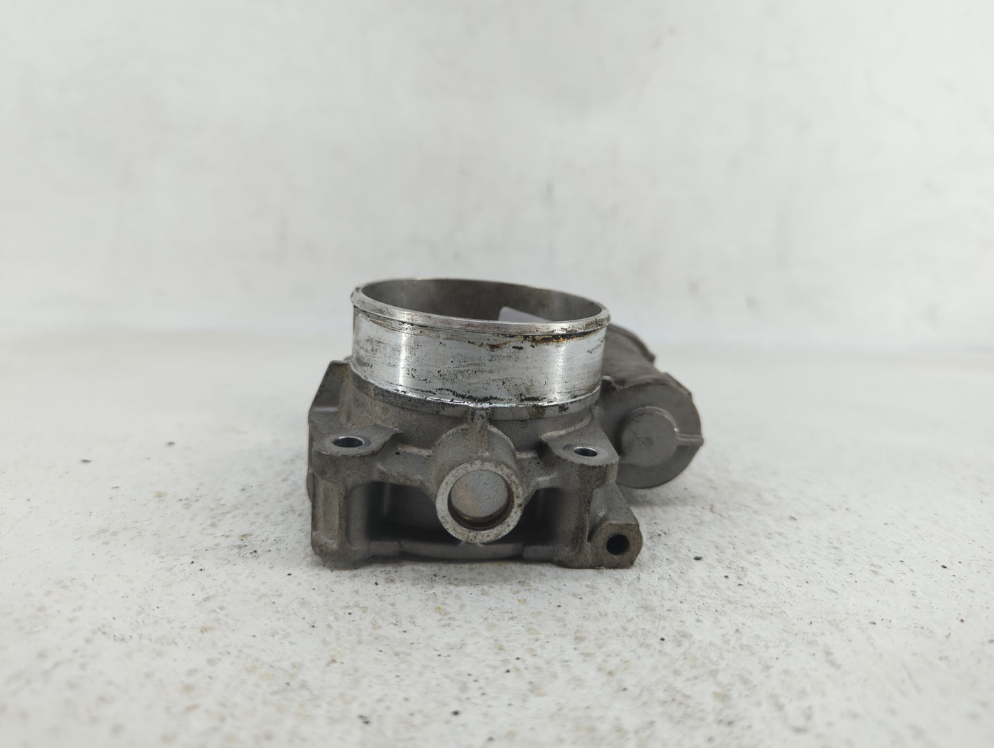 2008-2011 Buick Enclave Throttle Body P/N:319.7.AA.995 591HB, 995AA Fits Fits 2007 2008 2009 2010 2011 OEM Used Auto Parts -