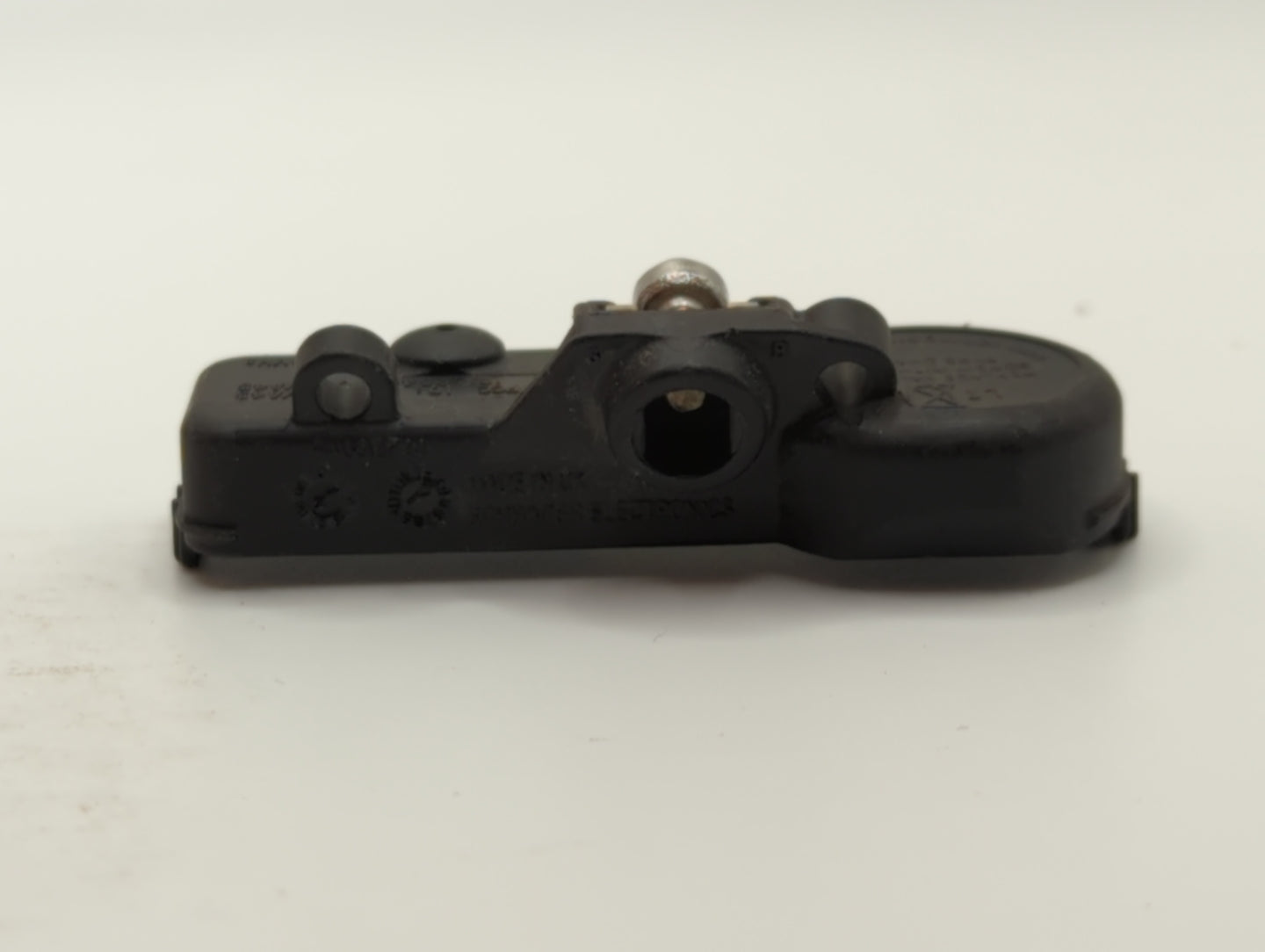 2010 Buick Enclave Tire Pressure Monitoring System Sensor Tpms - Oemusedautoparts1.com