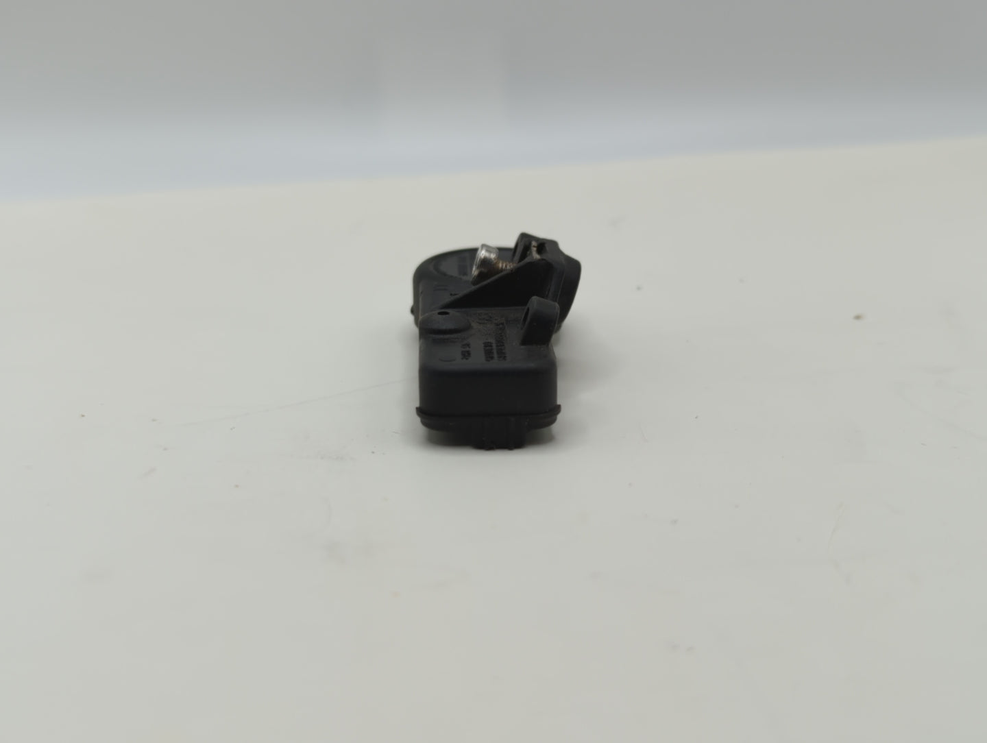 2010 Buick Enclave Tire Pressure Monitoring System Sensor Tpms - Oemusedautoparts1.com