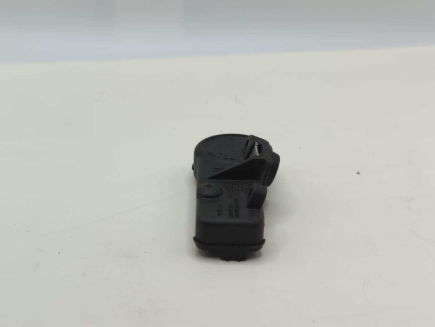 2010 Buick Enclave Tire Pressure Monitoring System Sensor Tpms - Oemusedautoparts1.com