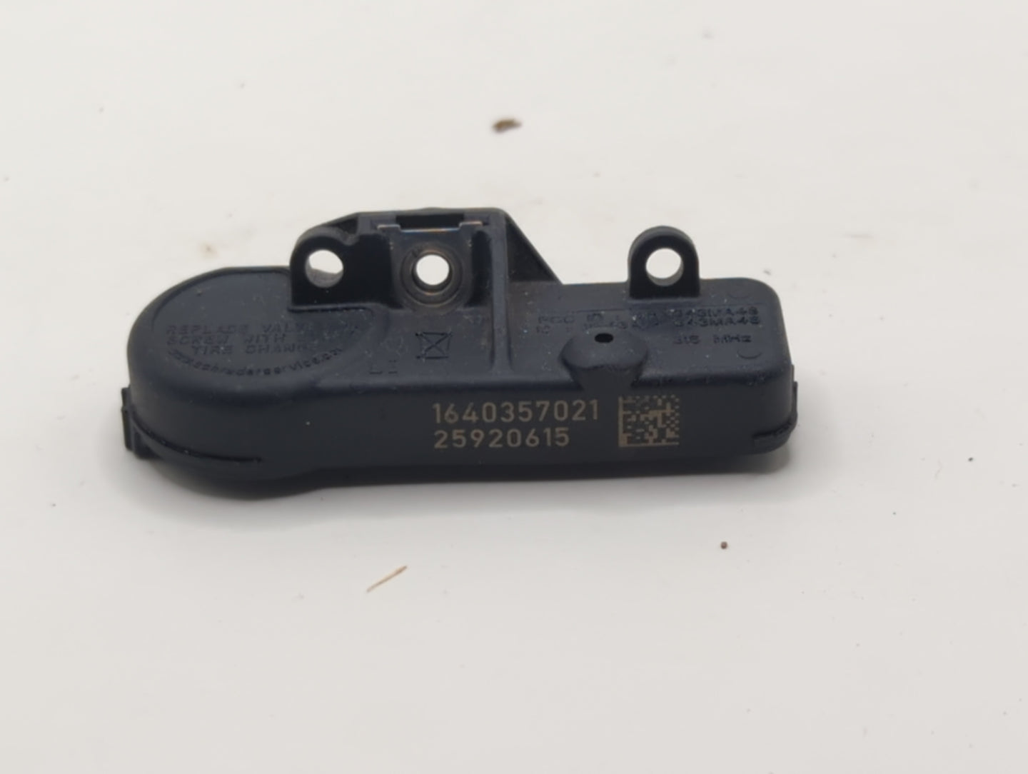 2010 Buick Enclave Tire Pressure Monitoring System Sensor Tpms - Oemusedautoparts1.com