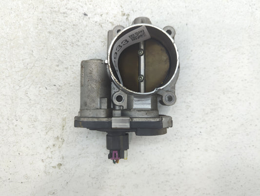 2008-2011 Buick Enclave Throttle Body P/N:AA995AA0875 Fits Fits 2007 2008 2009 2010 2011 OEM Used Auto Parts - Oemusedautopa