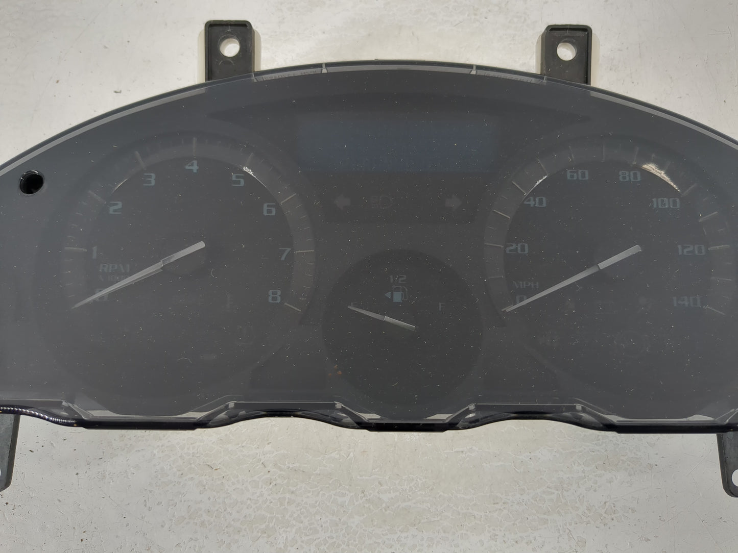 2008-2012 Buick Enclave Instrument Cluster Speedometer Gauges Fits Fits 2008 2009 2010 2011 2012 OEM Used Auto Parts - Oemus