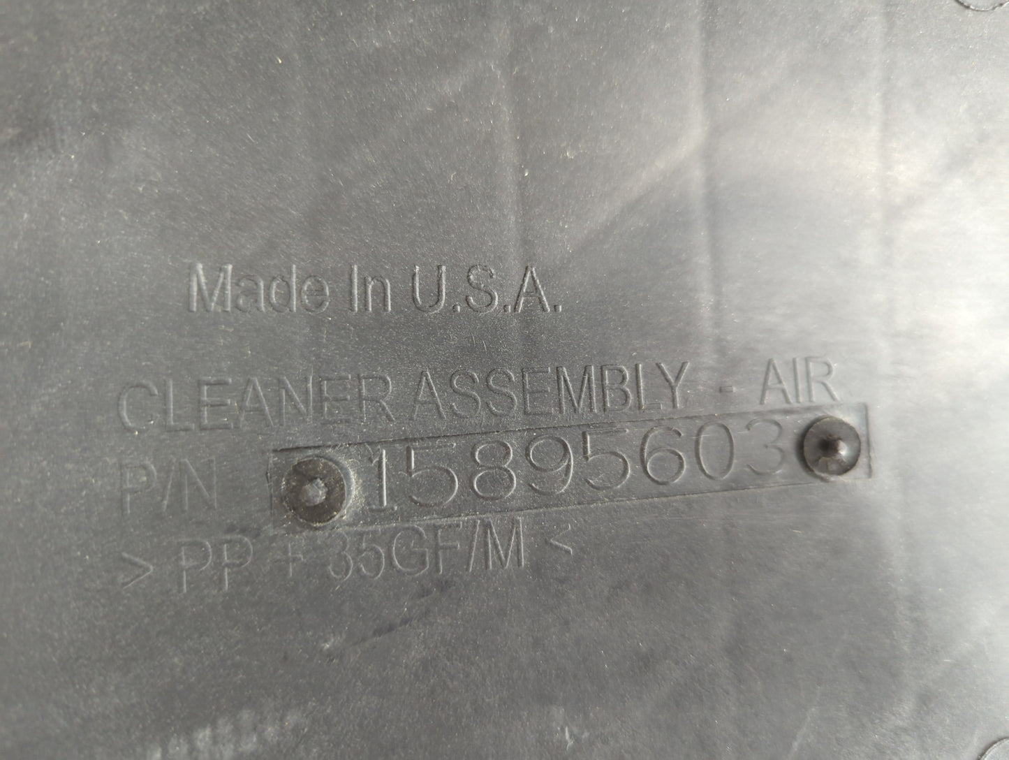 2009-2011 Buick Enclave Air Cleaner Intake-duct Hose Tube - Oemusedautoparts1.com