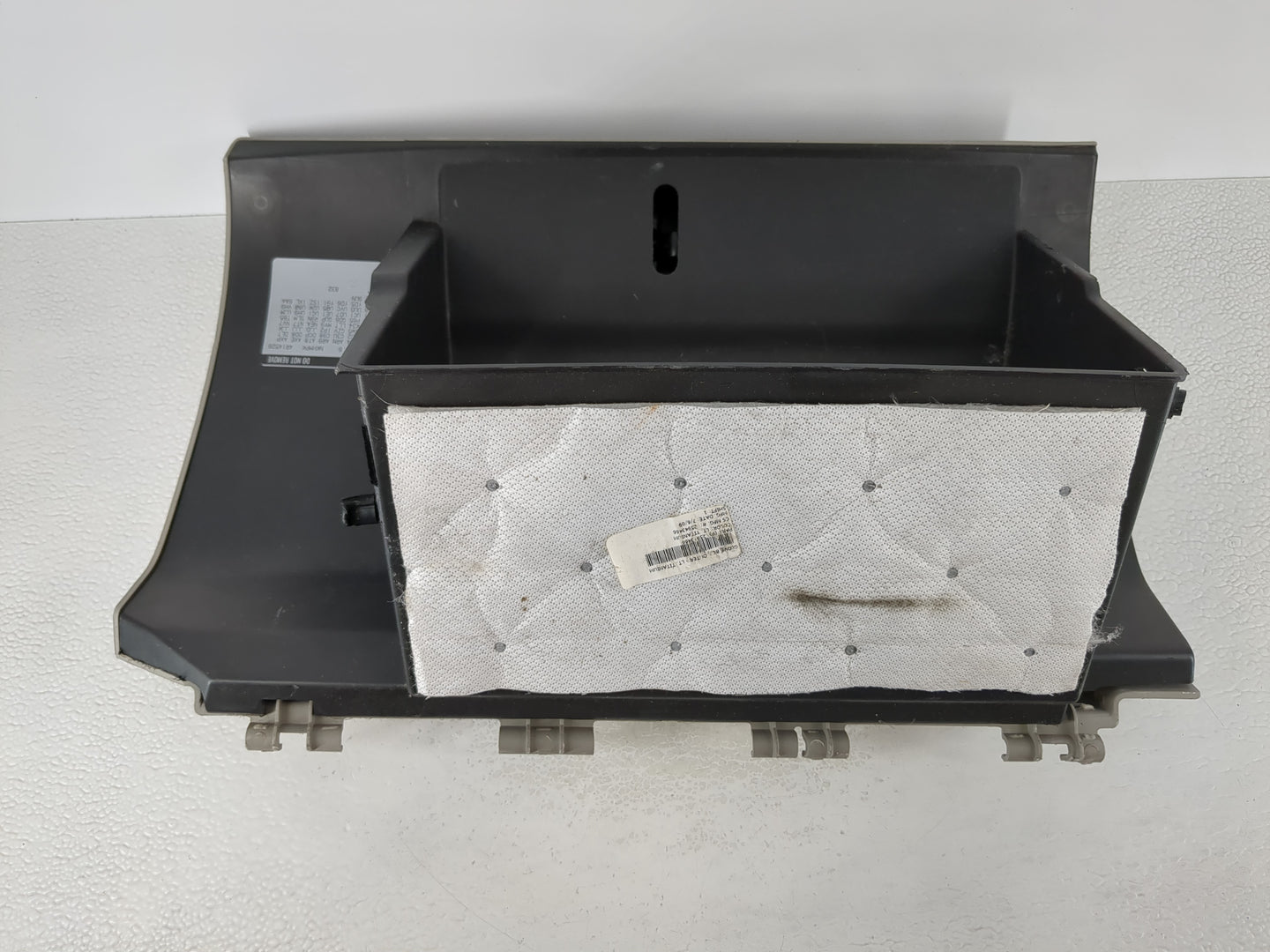 2010 Buick Enclave Passenger Glove Box Door Storage Compartment - Oemusedautoparts1.com