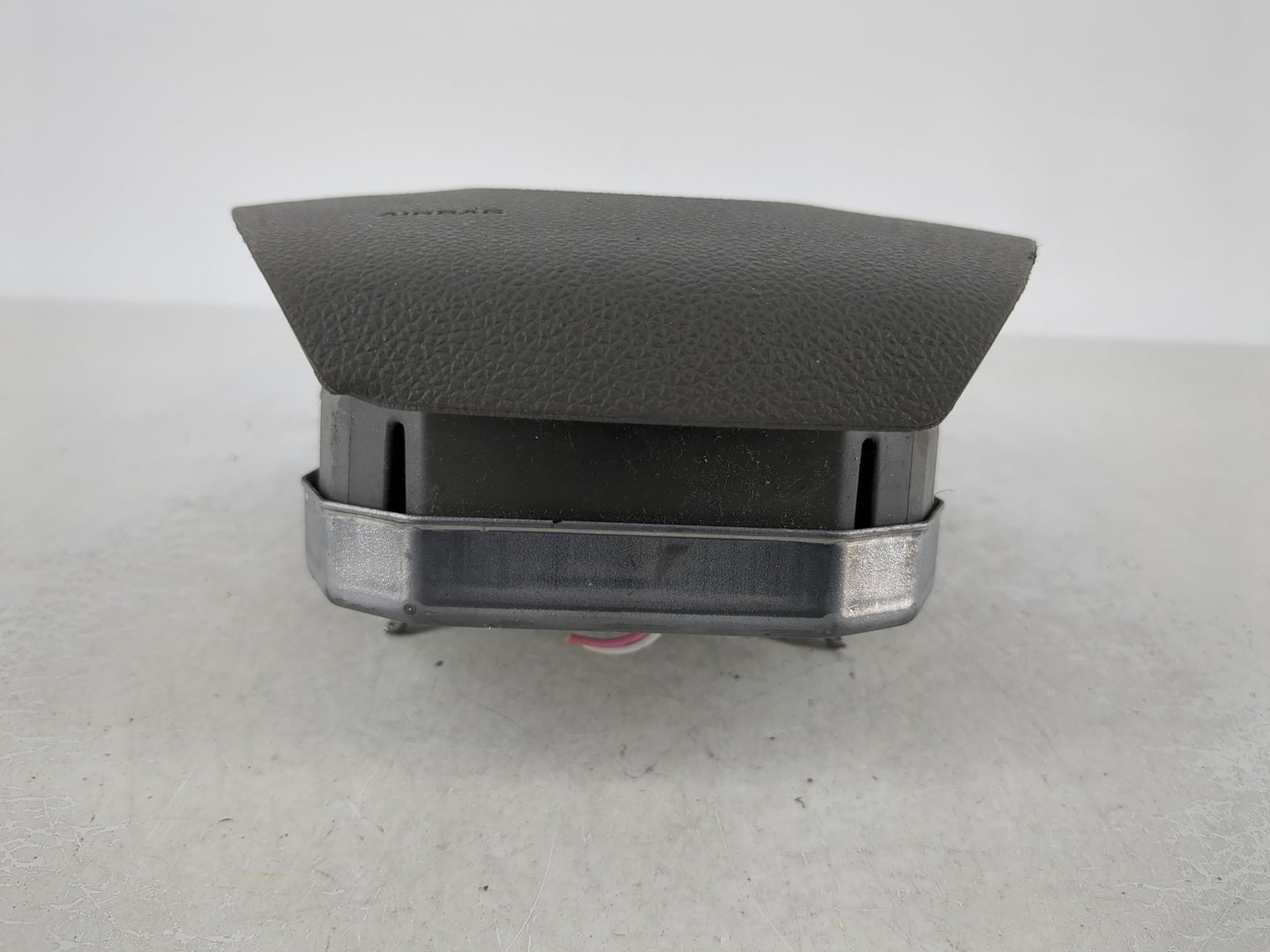 2008-2017 Buick Enclave Air Bag Driver Left Steering Wheel Mounted - Oemusedautoparts1.com