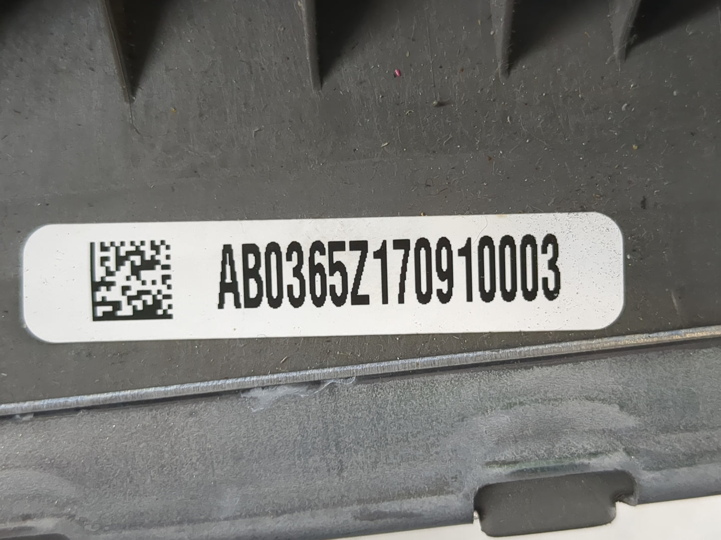 2008-2017 Buick Enclave Air Bag Driver Left Steering Wheel Mounted - Oemusedautoparts1.com