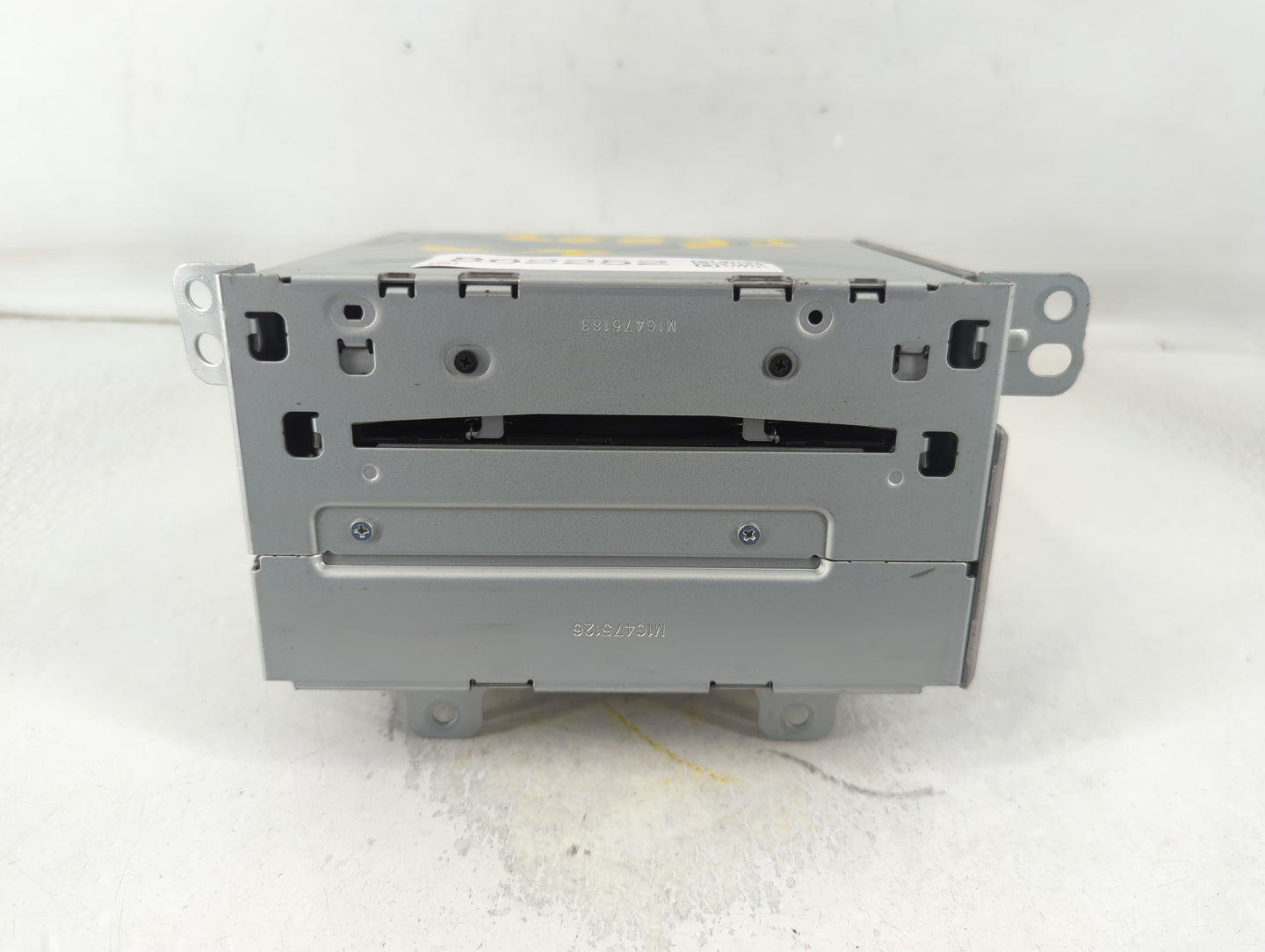 2010-2011 Buick Lacross Radio AM FM Cd Player Receiver Replacement P/N:2085A719 Fits Fits 2010 2011 2012 OEM Used Auto Parts