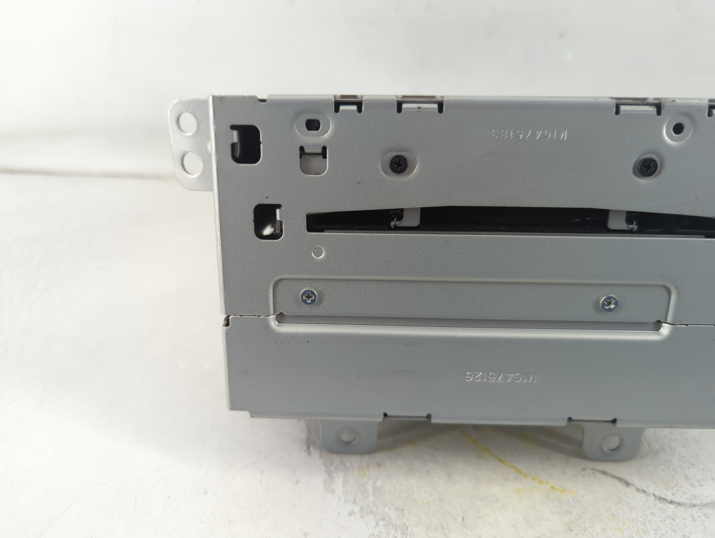 2010-2011 Buick Lacross Radio AM FM Cd Player Receiver Replacement P/N:2085A719 Fits Fits 2010 2011 2012 OEM Used Auto Parts
