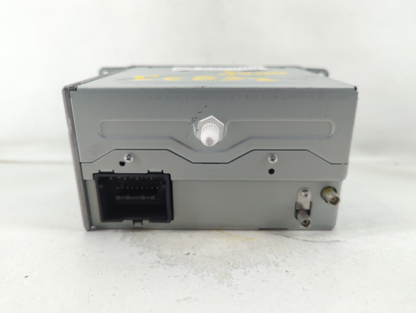 2010-2011 Buick Lacross Radio AM FM Cd Player Receiver Replacement P/N:2085A719 Fits Fits 2010 2011 2012 OEM Used Auto Parts