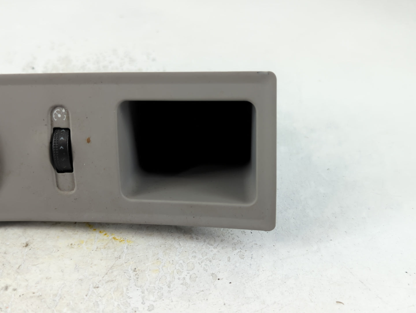 2010 Buick Lacross Headlight Lamp Control Switch - Oemusedautoparts1.com