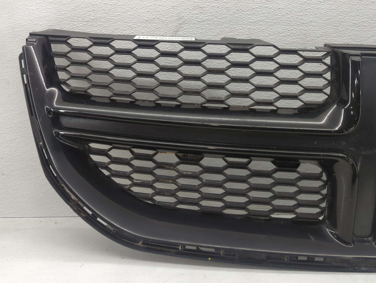 2010-2013 Buick Lacrosse Front Bumper Grille Cover - Oemusedautoparts1.com