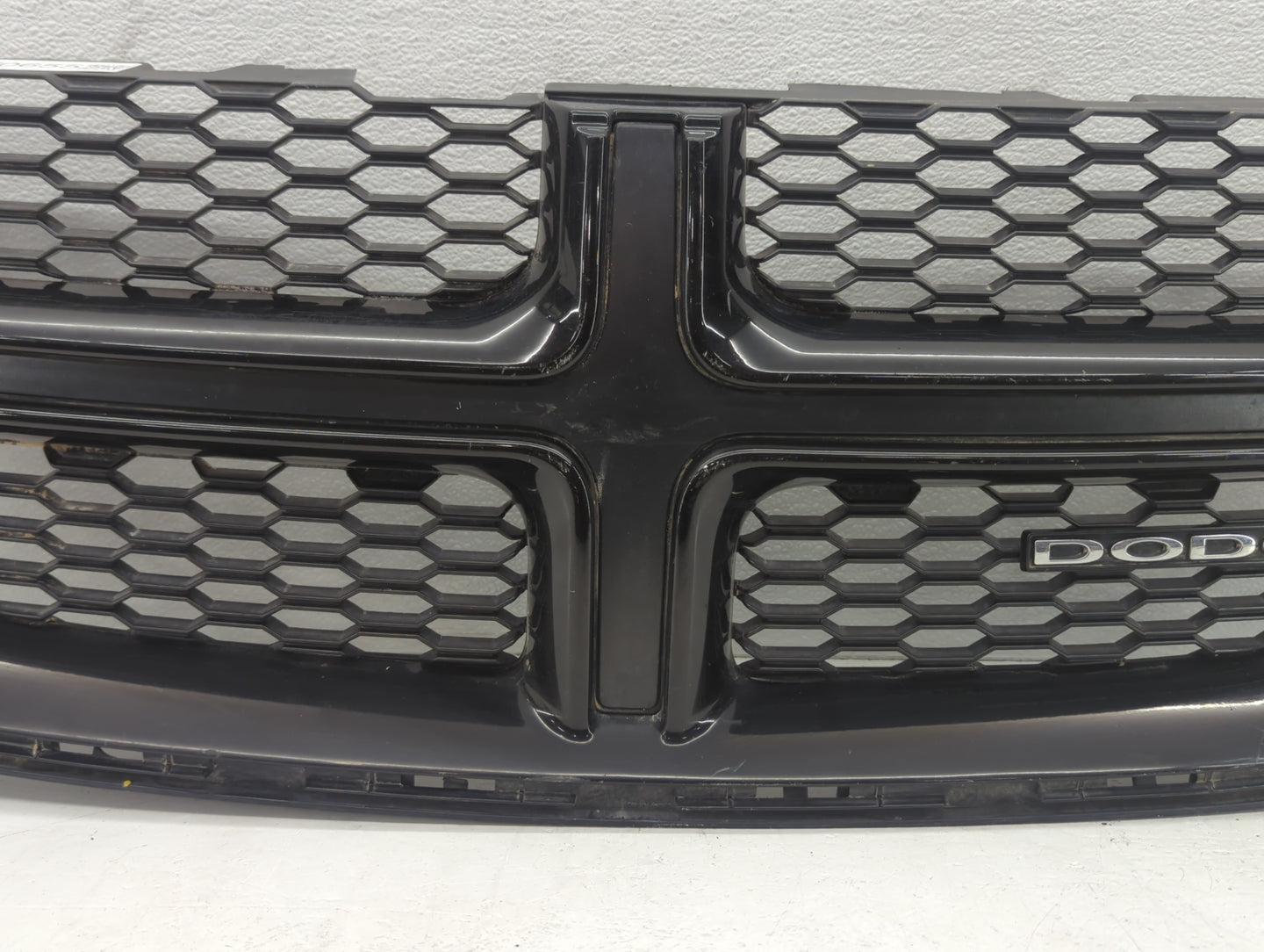 2010-2013 Buick Lacrosse Front Bumper Grille Cover - Oemusedautoparts1.com
