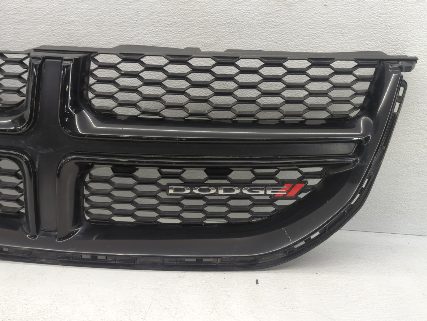 2010-2013 Buick Lacrosse Front Bumper Grille Cover - Oemusedautoparts1.com