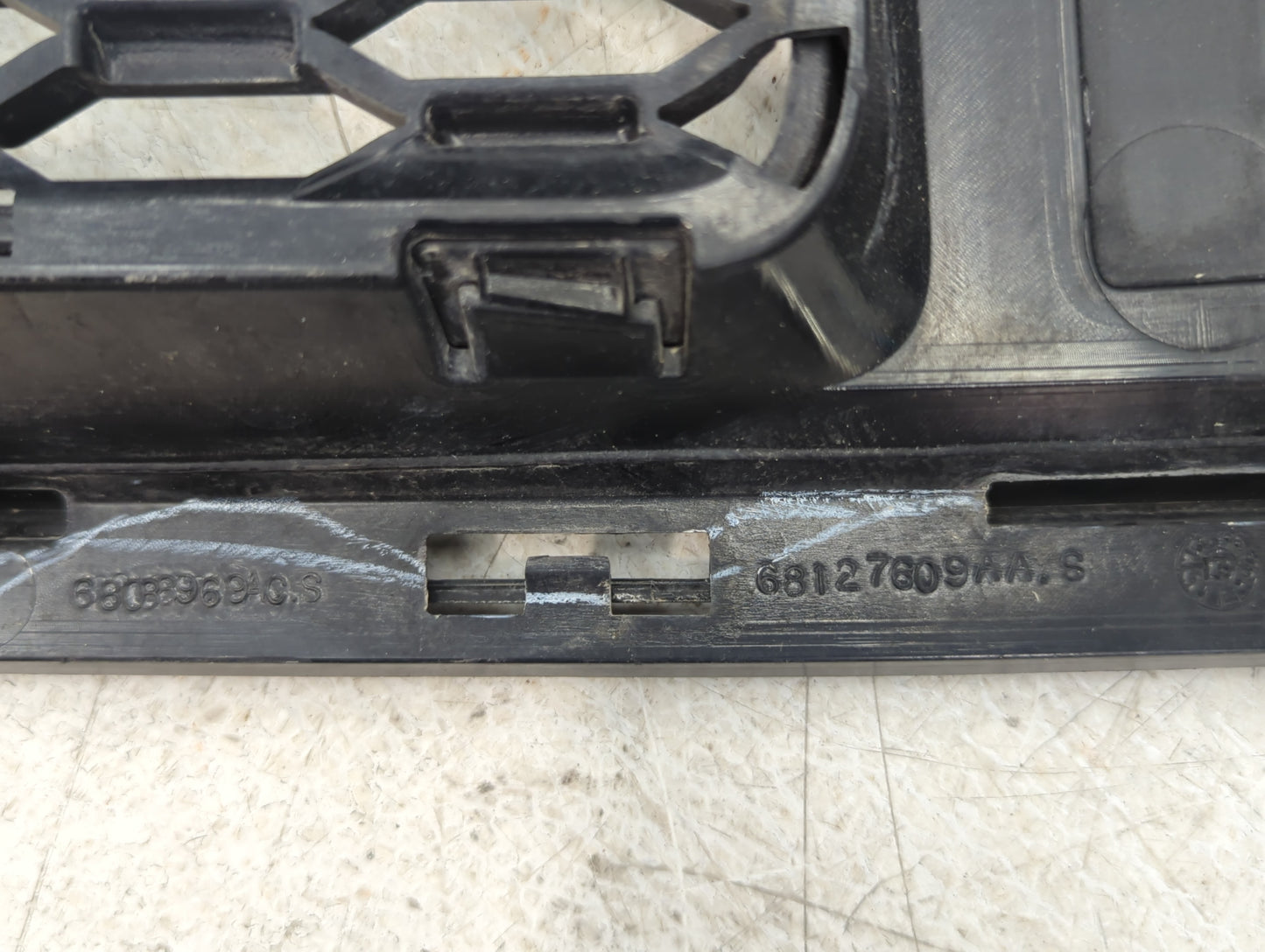 2010-2013 Buick Lacrosse Front Bumper Grille Cover - Oemusedautoparts1.com