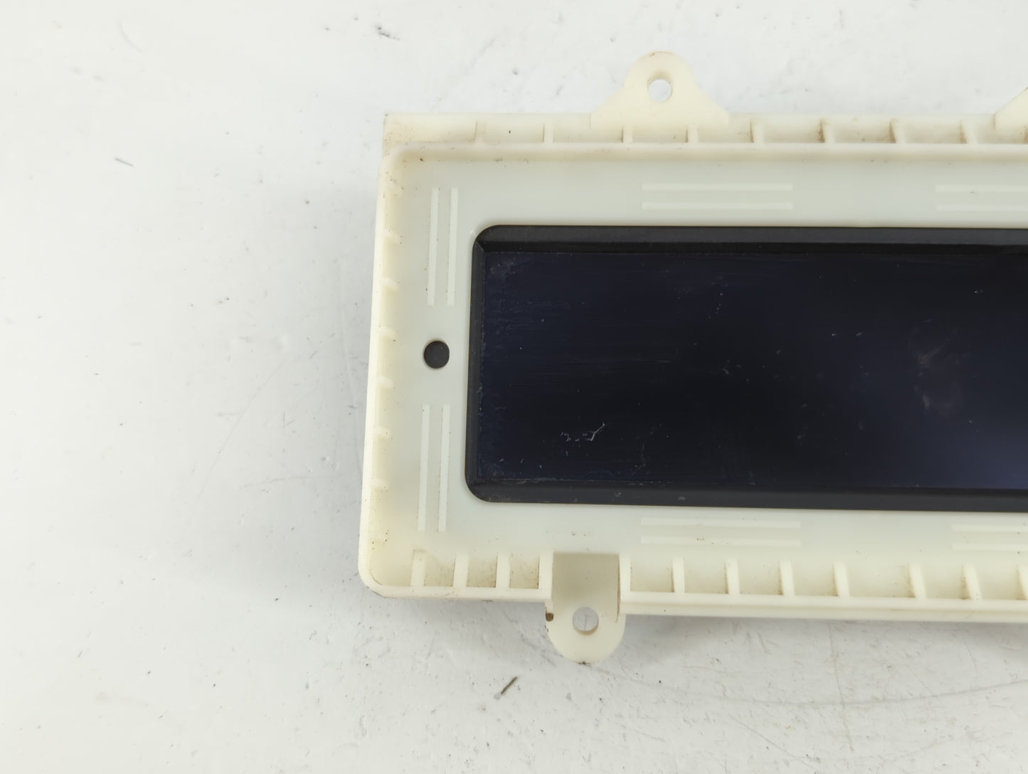 2010-2012 Buick Lacrosse Information Display Screen - Oemusedautoparts1.com