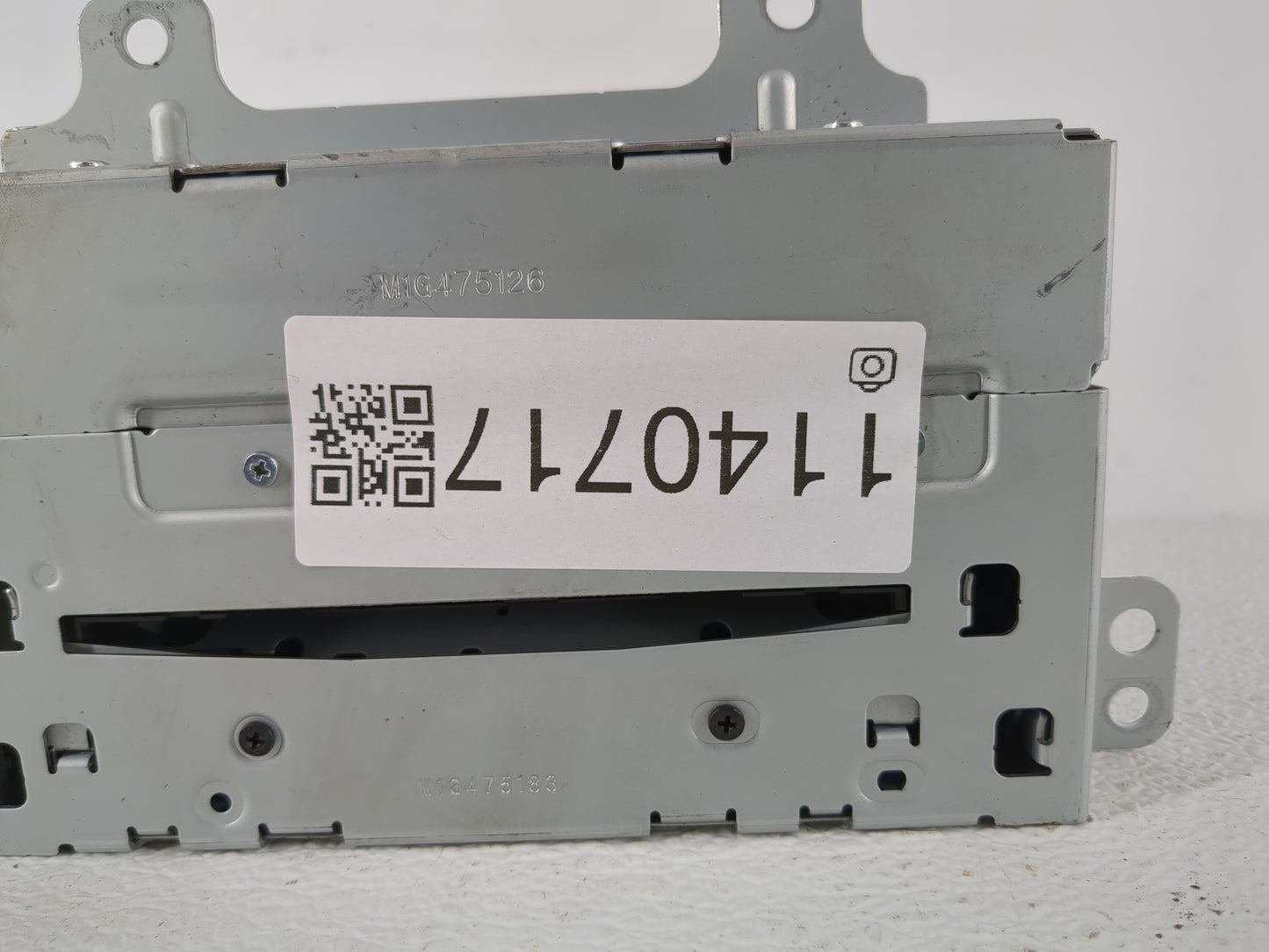 2010-2012 Buick Lacrosse Radio AM FM Cd Player Receiver Replacement P/N:20907419 Fits Fits 2010 2011 2012 OEM Used Auto Part