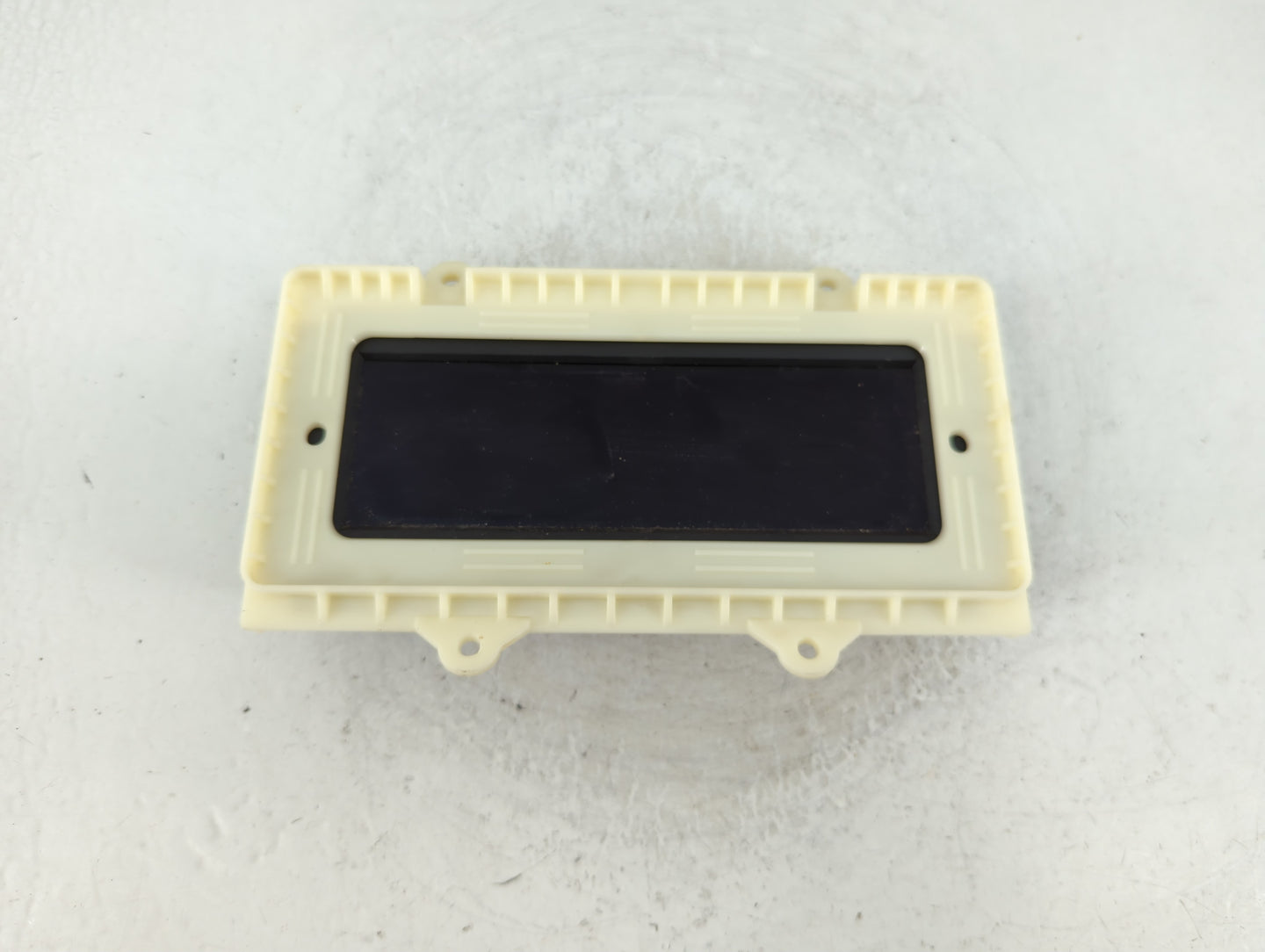 2010-2012 Buick Lacrosse Information Display Screen - Oemusedautoparts1.com