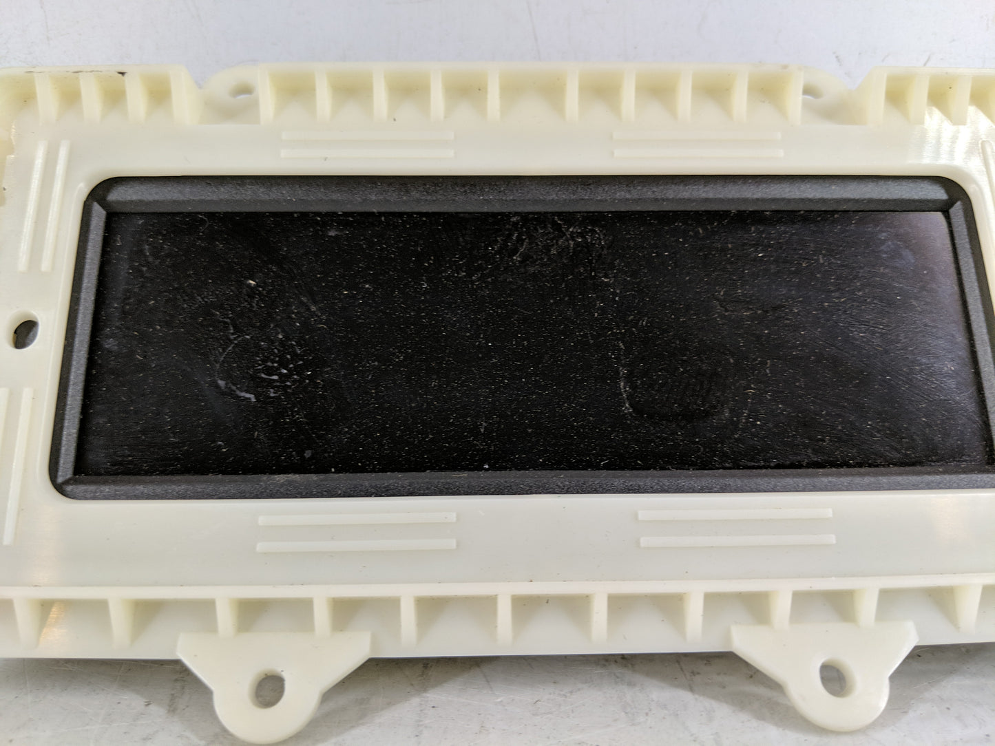 2010-2012 Buick Lacrosse Information Display Screen - Oemusedautoparts1.com