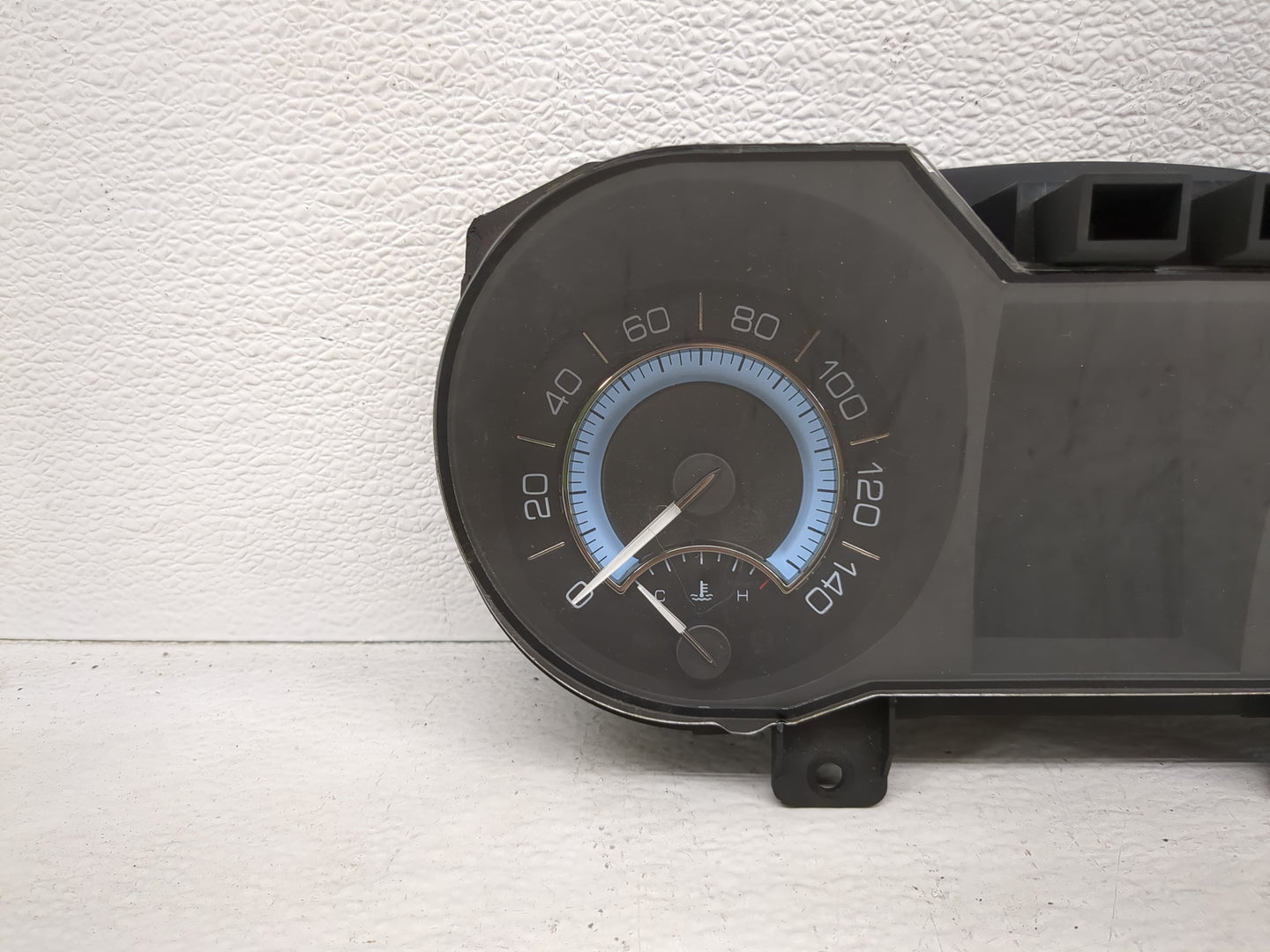2010 Buick Lacrosse Instrument Cluster Speedometer Gauges P/N:A2C53363693 Fits OEM Used Auto Parts - Oemusedautoparts1.com