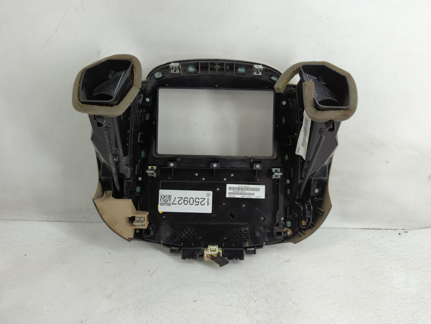 2010-2012 Buick Lacrosse Radio Control Panel - Oemusedautoparts1.com