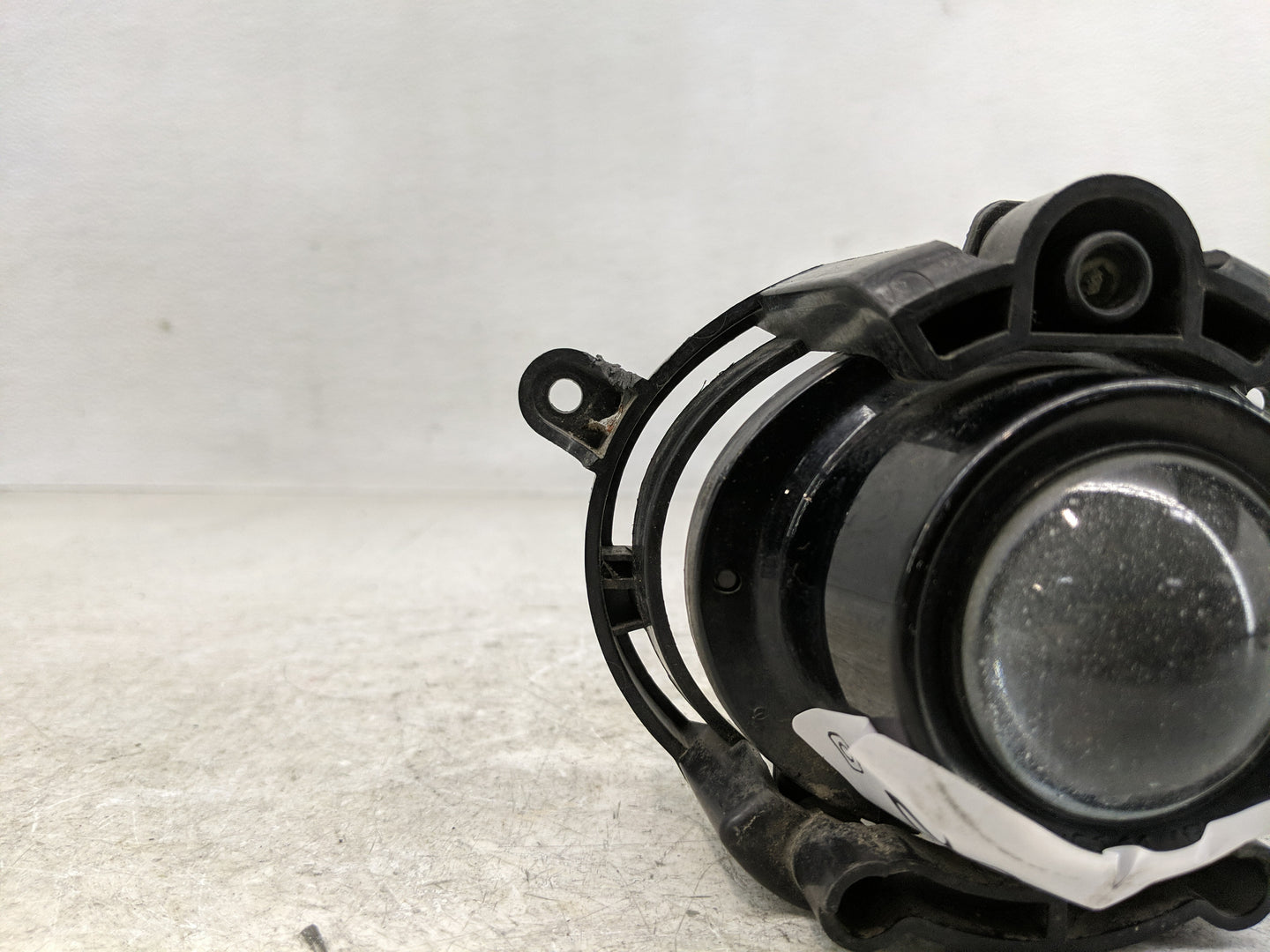 2010-2013 Buick Lacrosse Passenger Right Oem Fog Light Lamp - Oemusedautoparts1.com