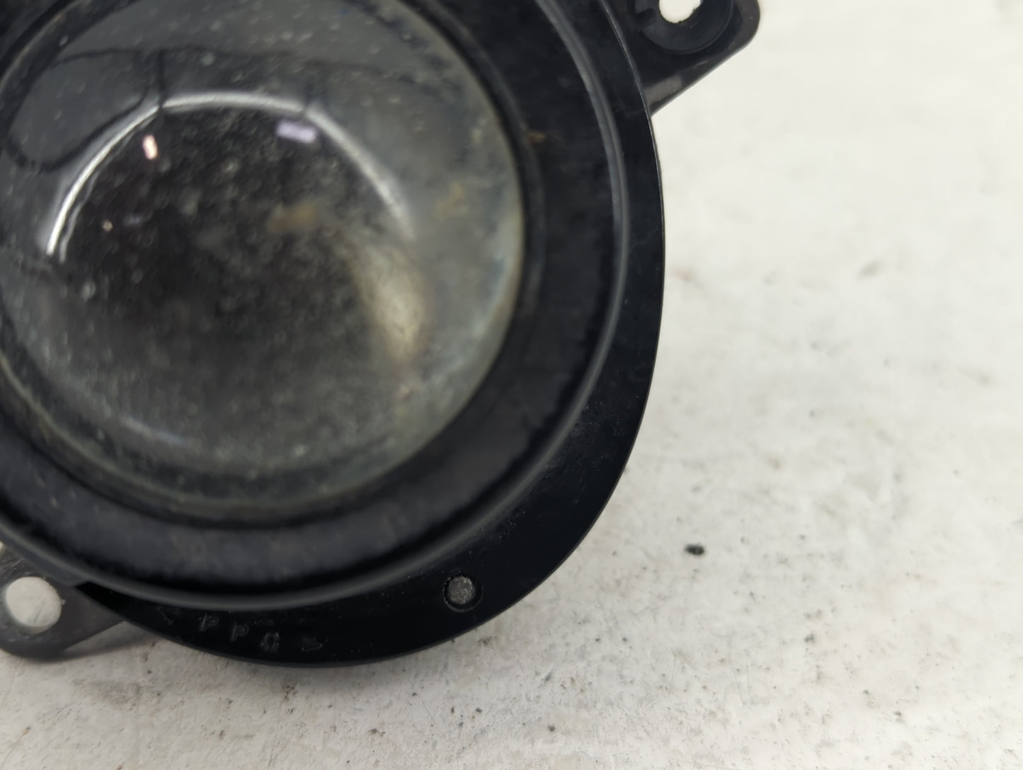 2010-2013 Buick Lacrosse Passenger Right Oem Fog Light Lamp - Oemusedautoparts1.com