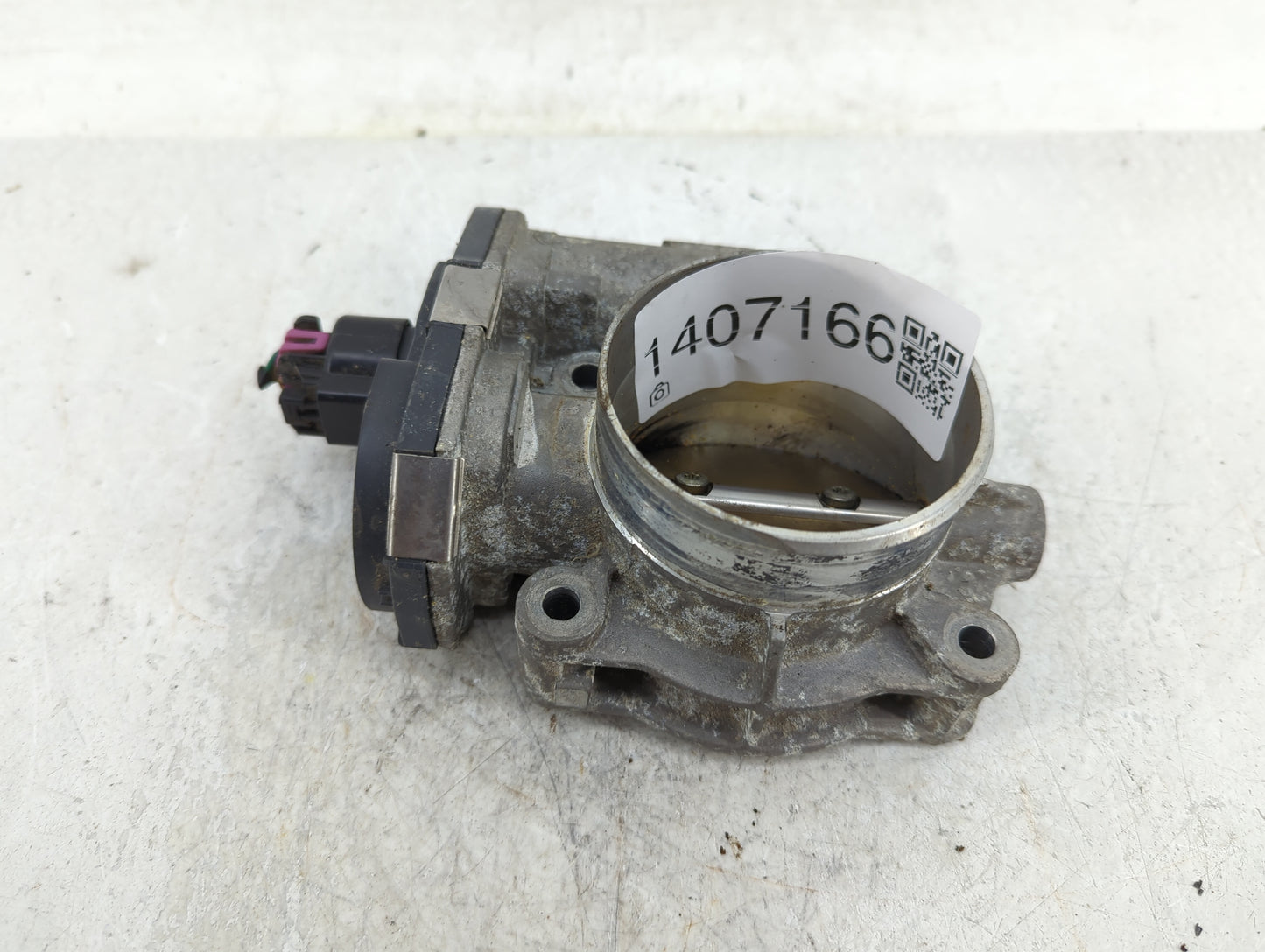 2010-2011 Buick Lacrosse Throttle Body Fits Fits 2007 2008 2009 2010 2011 OEM Used Auto Parts - Oemusedautoparts1.com