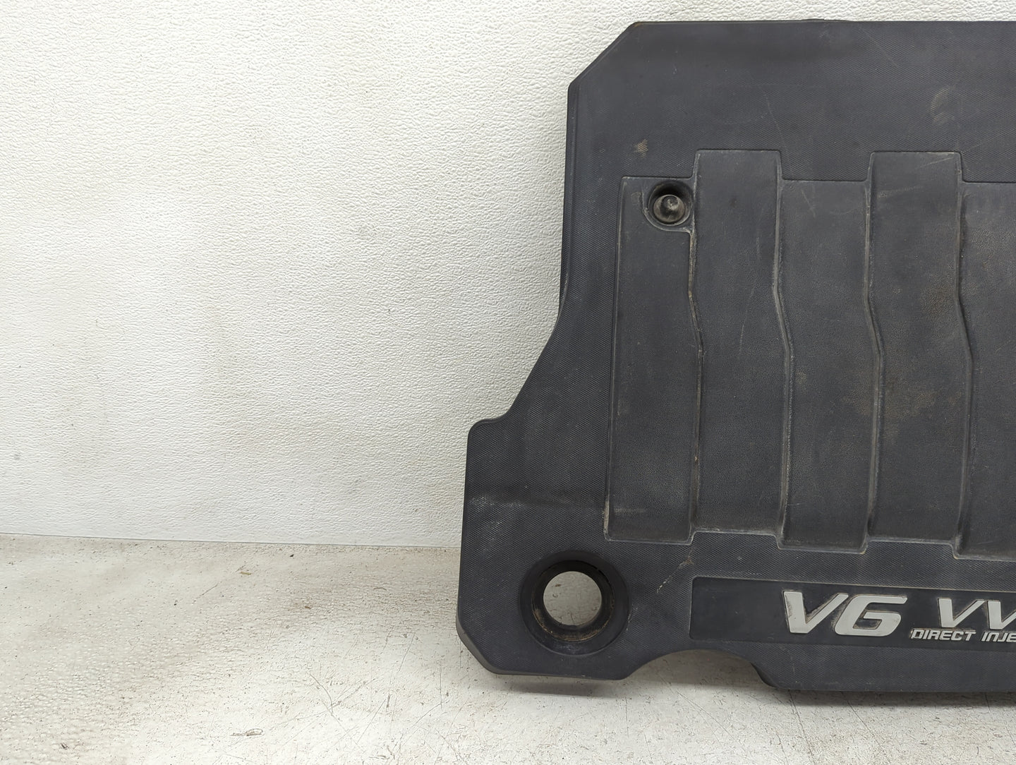 2010 Buick Lacrosse Engine Cover - Oemusedautoparts1.com