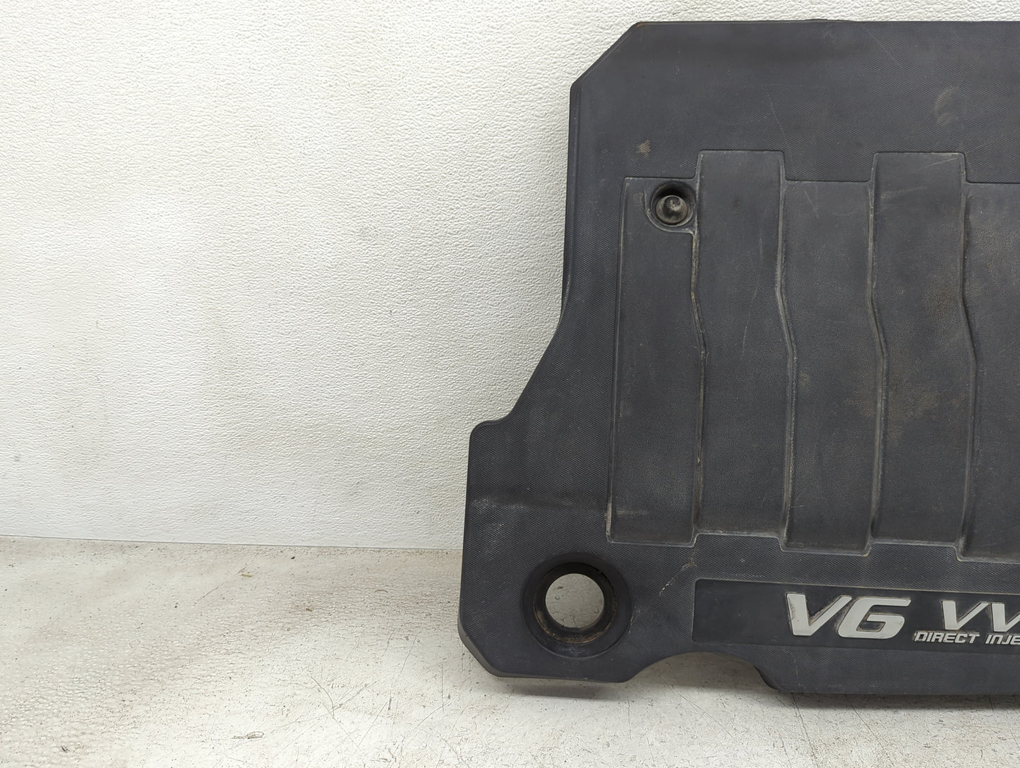 2010 Buick Lacrosse Engine Cover - Oemusedautoparts1.com