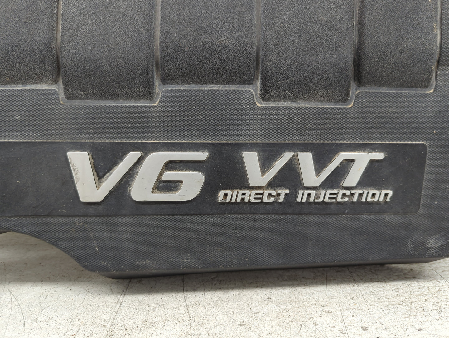 2010 Buick Lacrosse Engine Cover - Oemusedautoparts1.com