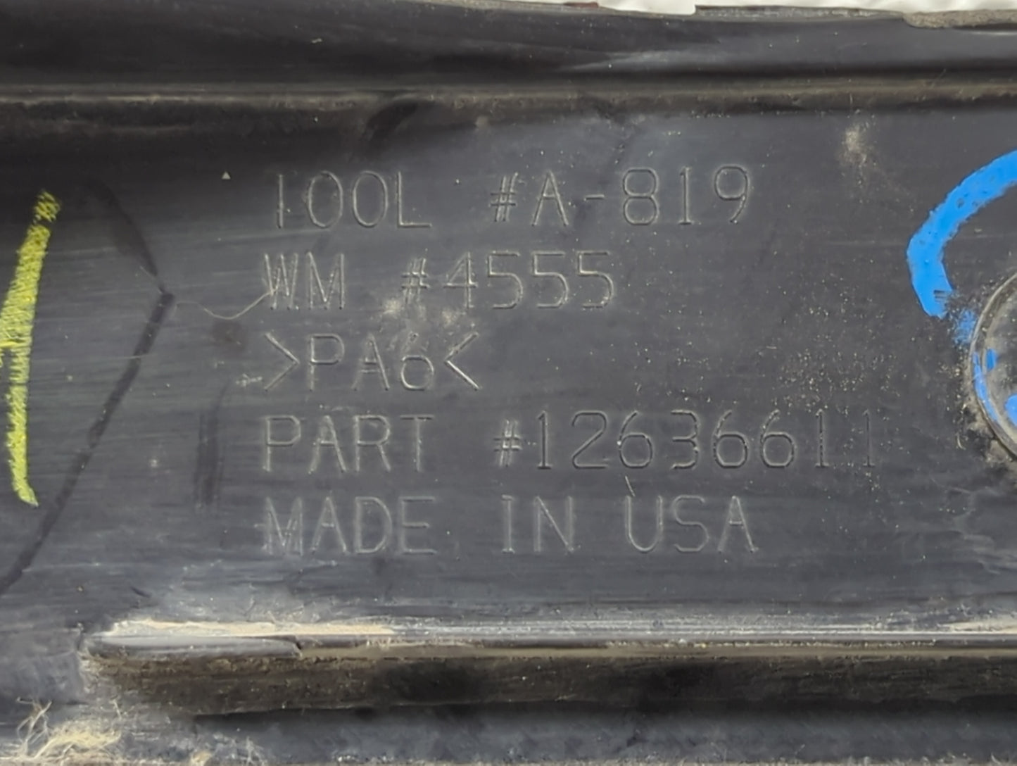 2010 Buick Lacrosse Engine Cover - Oemusedautoparts1.com