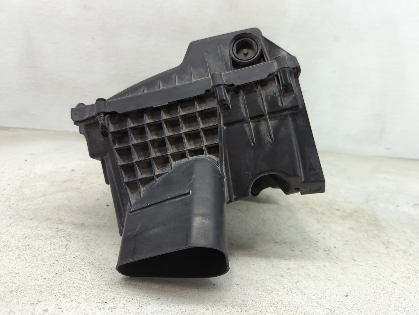 2010 Buick Lacrosse Air Cleaner Intake-duct Hose Tube - Oemusedautoparts1.com