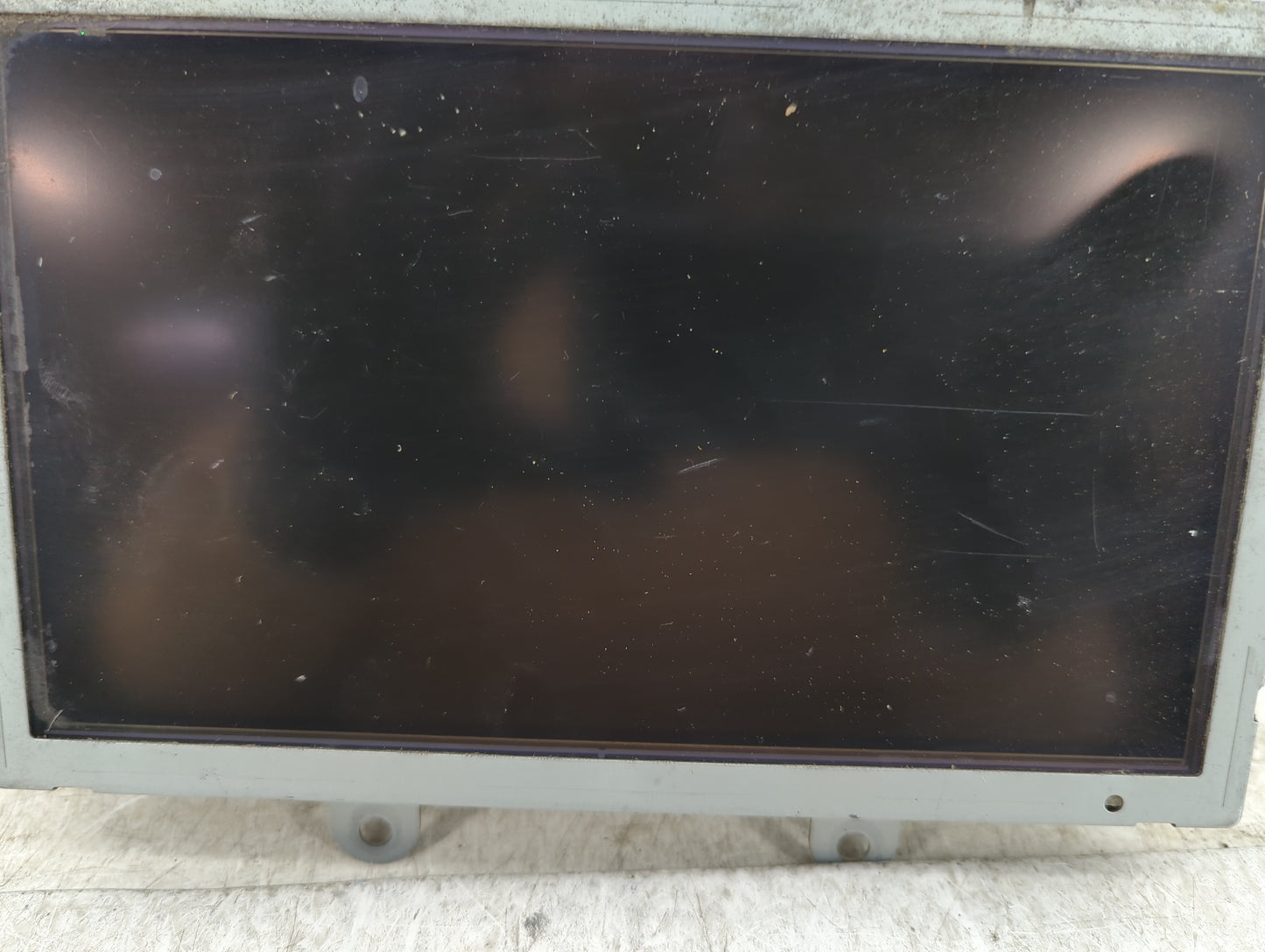 2010-2011 Buick Lacrosse Information Display Screen - Oemusedautoparts1.com
