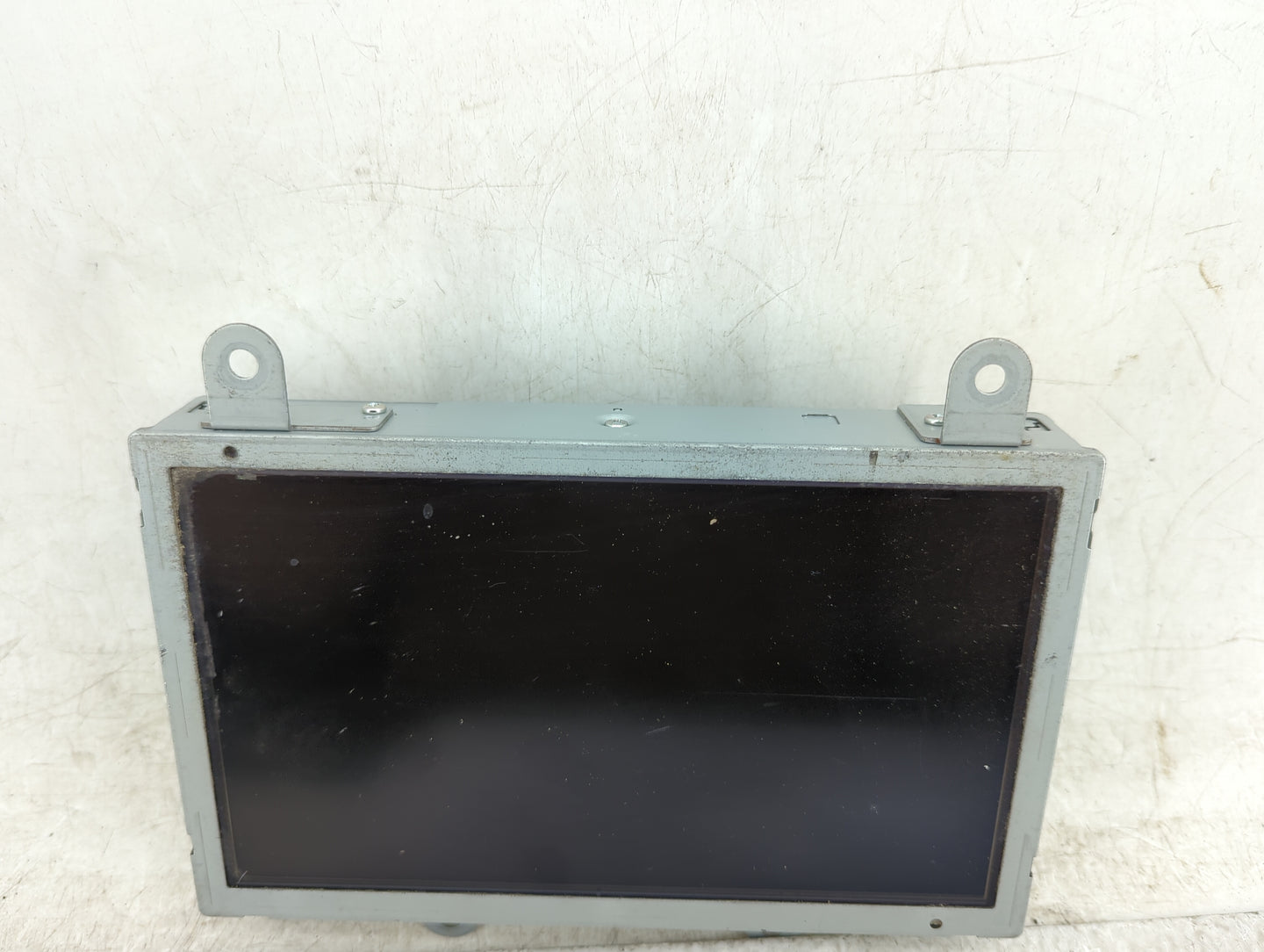 2010-2011 Buick Lacrosse Information Display Screen - Oemusedautoparts1.com