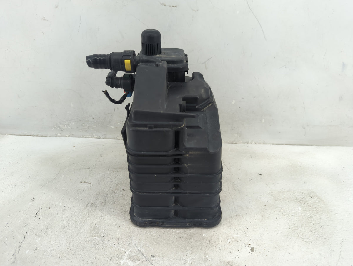 2010 Buick Lacrosse Fuel Vapor Charcoal Canister 1410840 - Oemusedautoparts1.com
