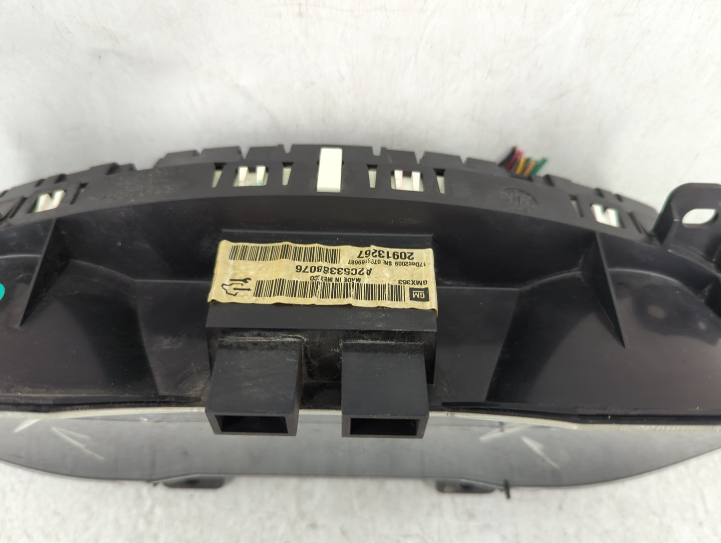 2010 Buick Lacrosse Instrument Cluster Speedometer Gauges P/N:20913267 Fits OEM Used Auto Parts - Oemusedautoparts1.com