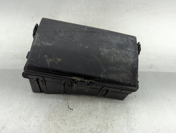 2010 Buick Lacrosse Fusebox Fuse Box Panel Relay Module P/N:20831466 03 Fits OEM Used Auto Parts - Oemusedautoparts1.com