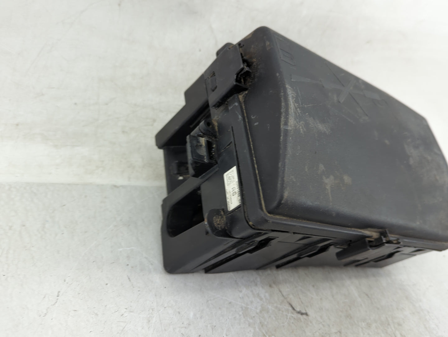 2010 Buick Lacrosse Fusebox Fuse Box Panel Relay Module P/N:20831466 03 Fits OEM Used Auto Parts - Oemusedautoparts1.com