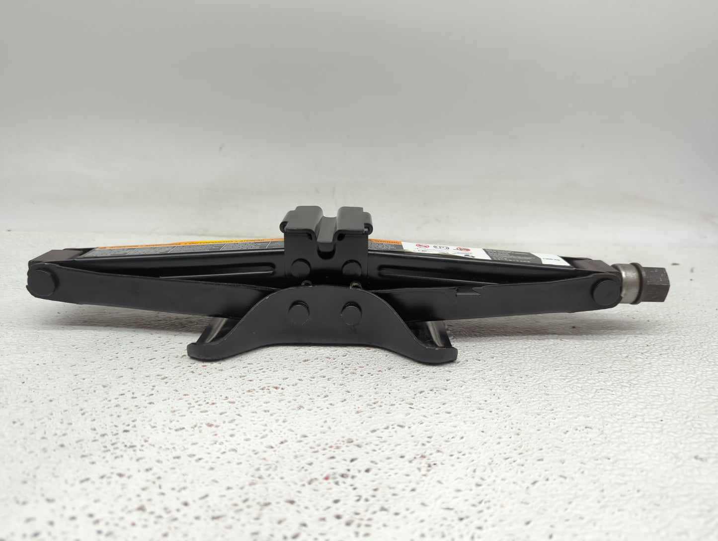 2010 Buick Lacrosse Spare Scissor Car Jack 1415740 - Oemusedautoparts1.com