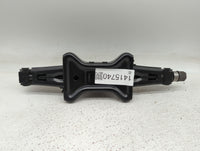 2010 Buick Lacrosse Spare Scissor Car Jack 1415740 - Oemusedautoparts1.com